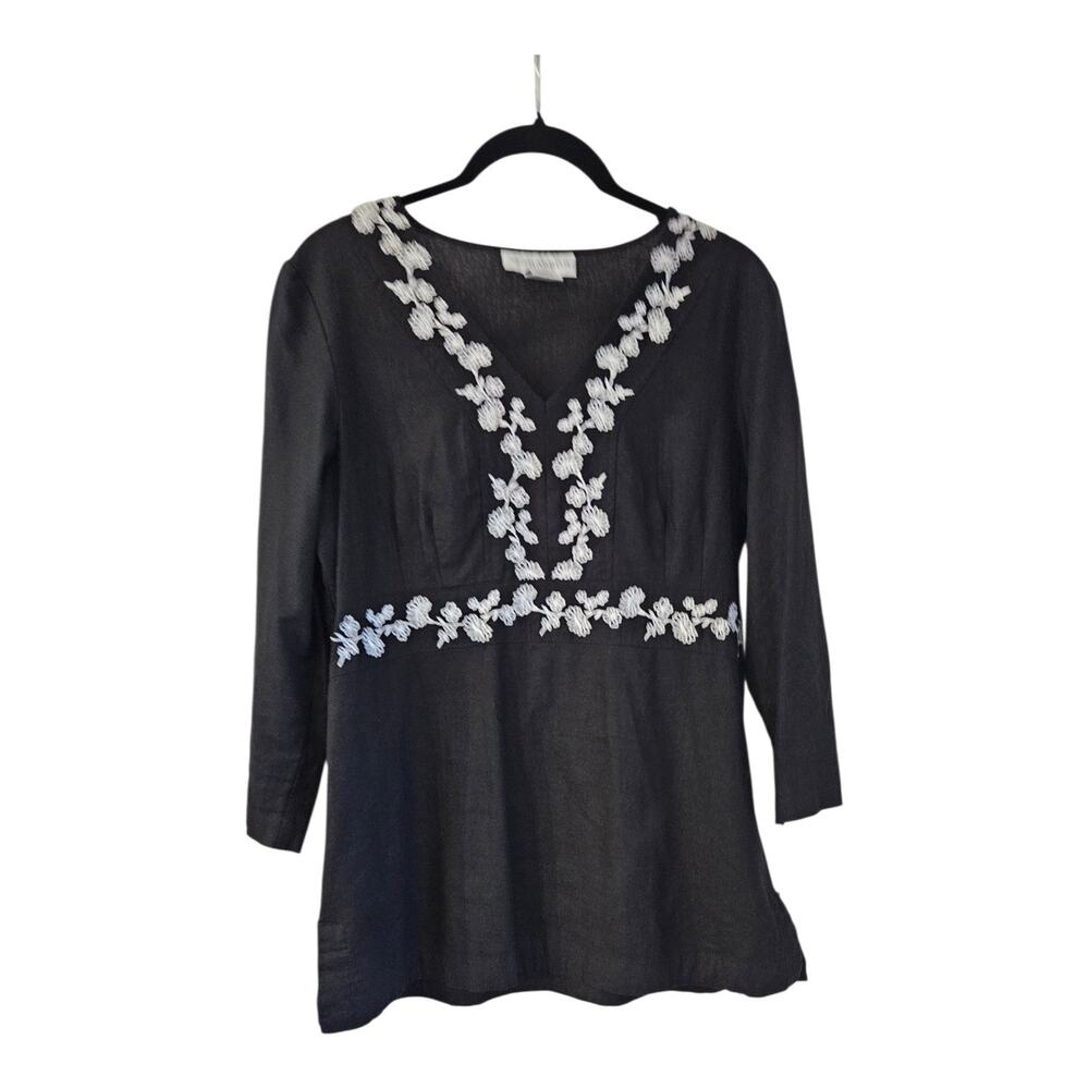 Sag Harbor Womens PETITE MEDIUM Black Top White Embroidery Floral Linen Blend
